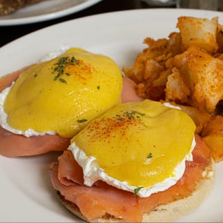 Smoked Salmon Benedict